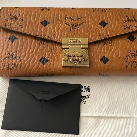 MCM Bags Mcm Wallet On Chain Poshmark